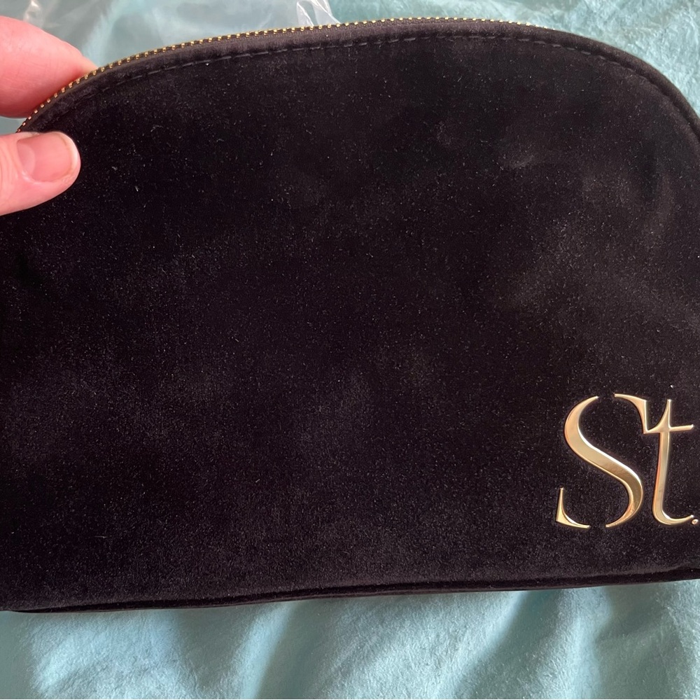 Seint Black Velvet Women's Bag